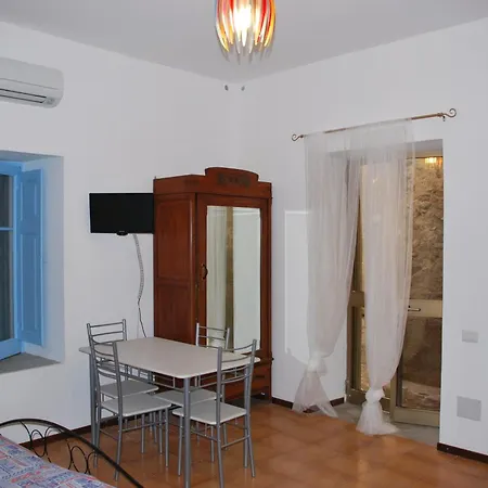 Vulcanoconsult Apartman *