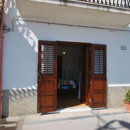 Vulcanoconsult Apartmán